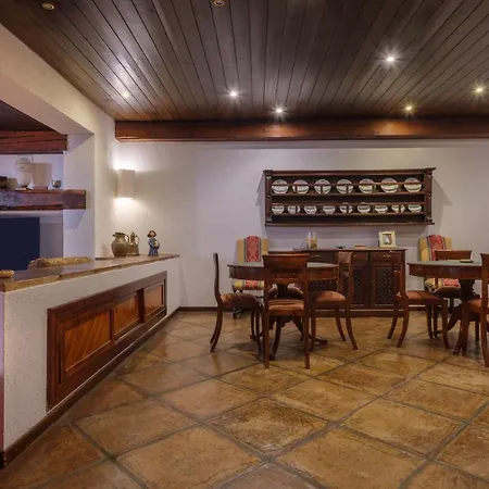 וילה Gli Archi With Pool - *